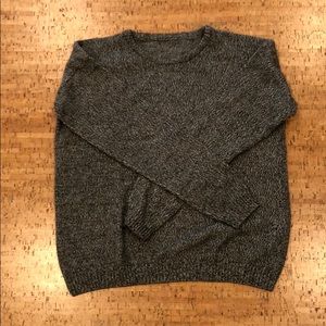 Brandy Melville sweater